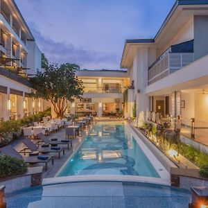 Kwetu Nairobi, Curio Collection By Hilton